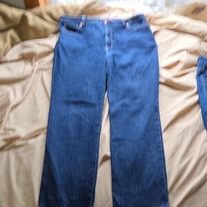 Gloria Vanderbilt Dark Blue Straight Leg Jeans